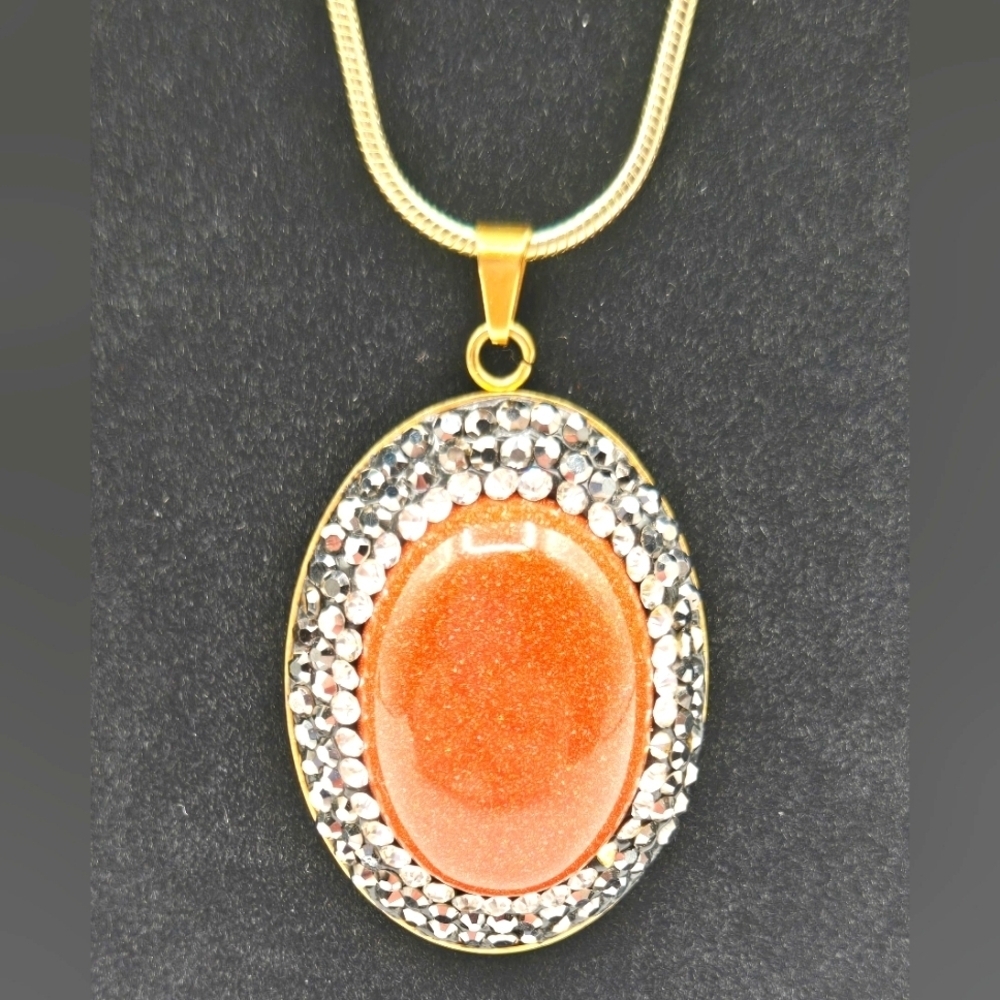 VINTAGE Brown Goldstone Oval Pendant w/ Rhinestone Detail Gold Tone